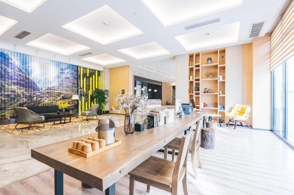 Atour Hotel Shanghai Hongqiao National Exhibition Center Minbei Road Exterior photo